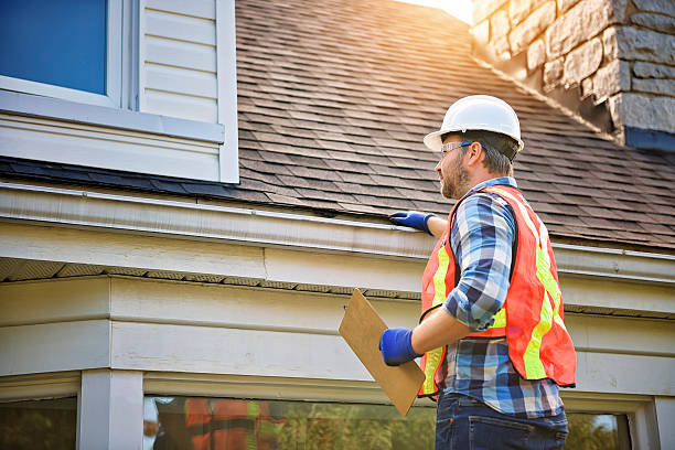 Licensed Gutter Installation service in Elk Mound, WI - Roof Repair Smedway